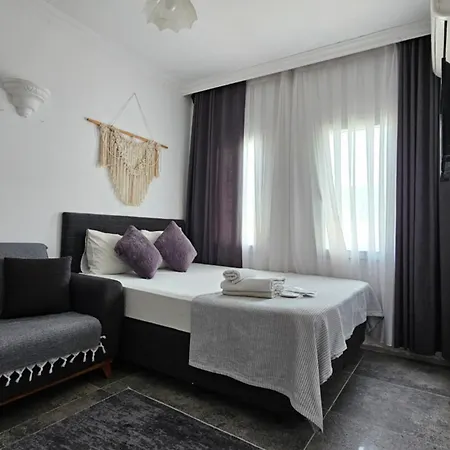 Bed & Breakfast Merkez Kumsal 3*