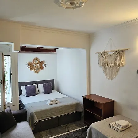 Merkez Kumsal Bed & Breakfast 3*