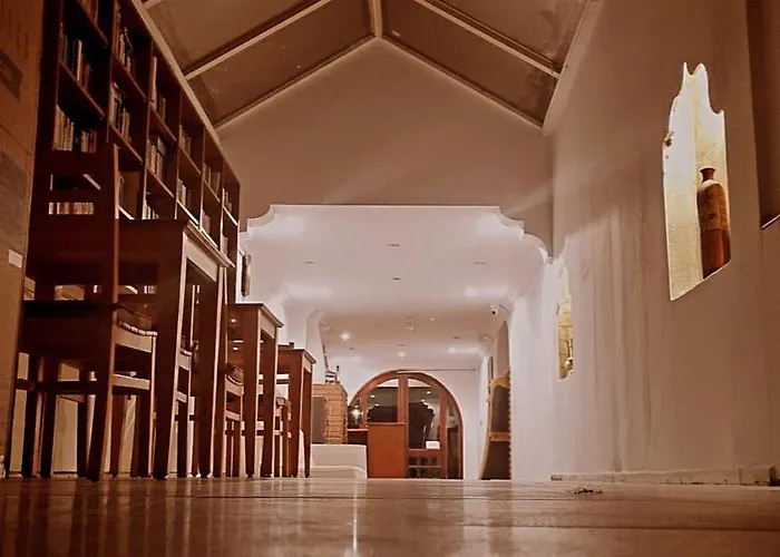 Oda ve Kahvaltı Merkez Kumsal Bodrum