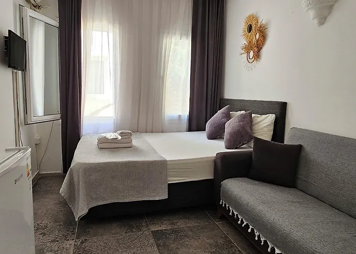 Merkez Kumsal Couette-café Bodrum