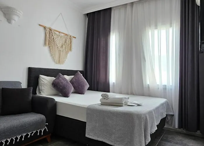 Bed & Breakfast Merkez Kumsal 3*